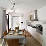 Conero Casa - Di Numana In Piazzale Eolie 7 Con Parcheggio Esclusivo